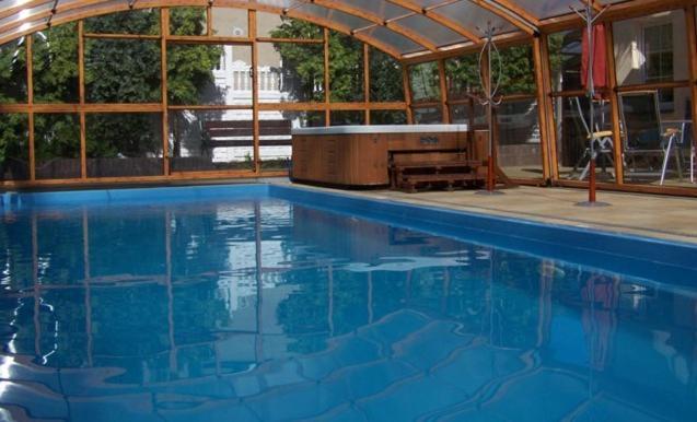 Hotel Pod Arkadami Darłówko Zewnętrze zdjęcie