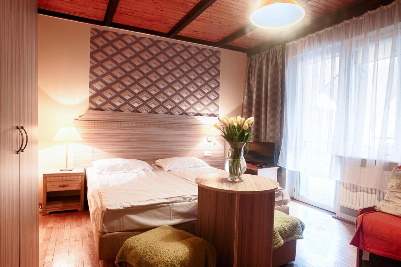Hotel Pod Arkadami Darłówko Zewnętrze zdjęcie