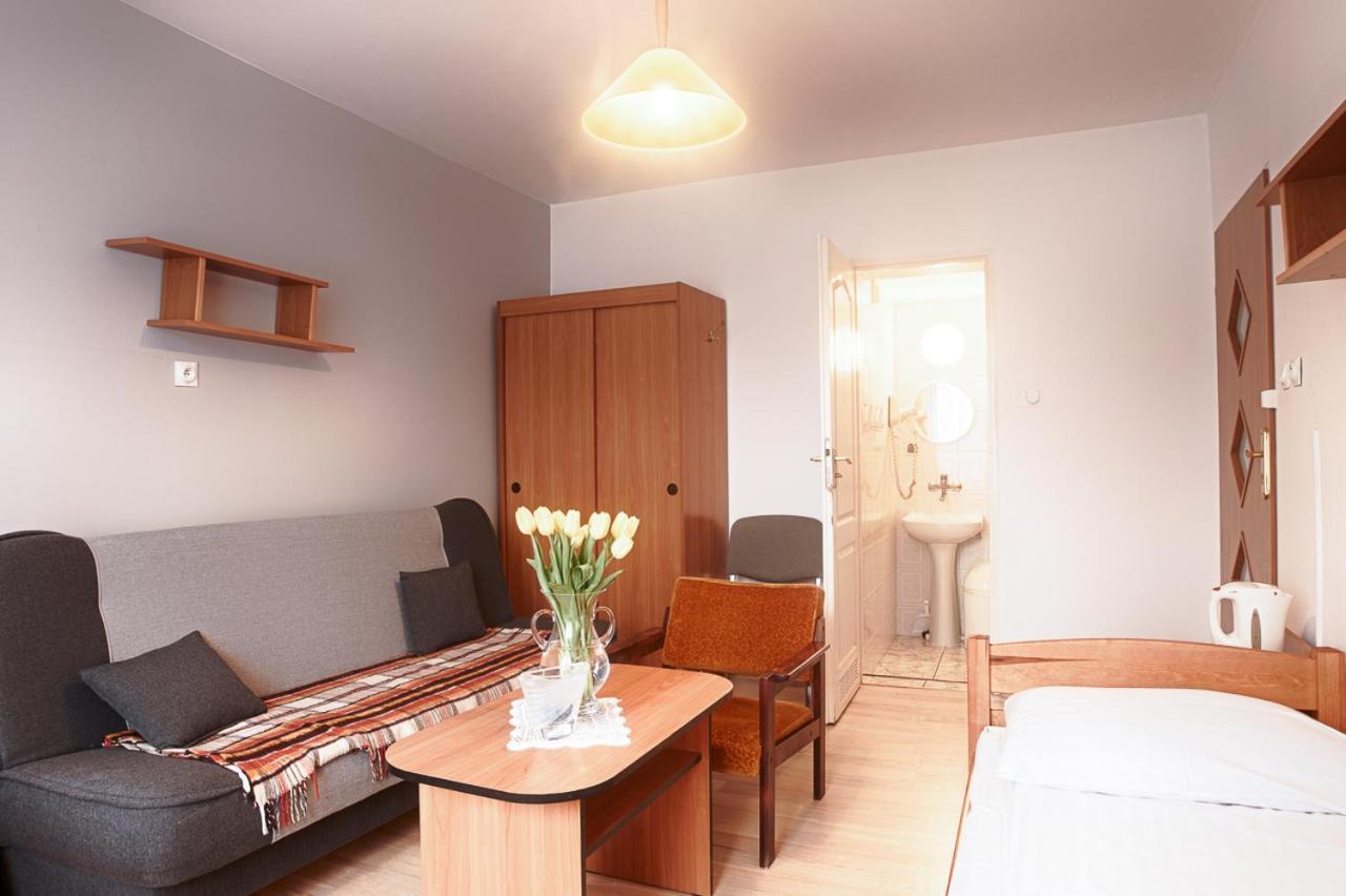 Hotel Pod Arkadami Darłówko Zewnętrze zdjęcie
